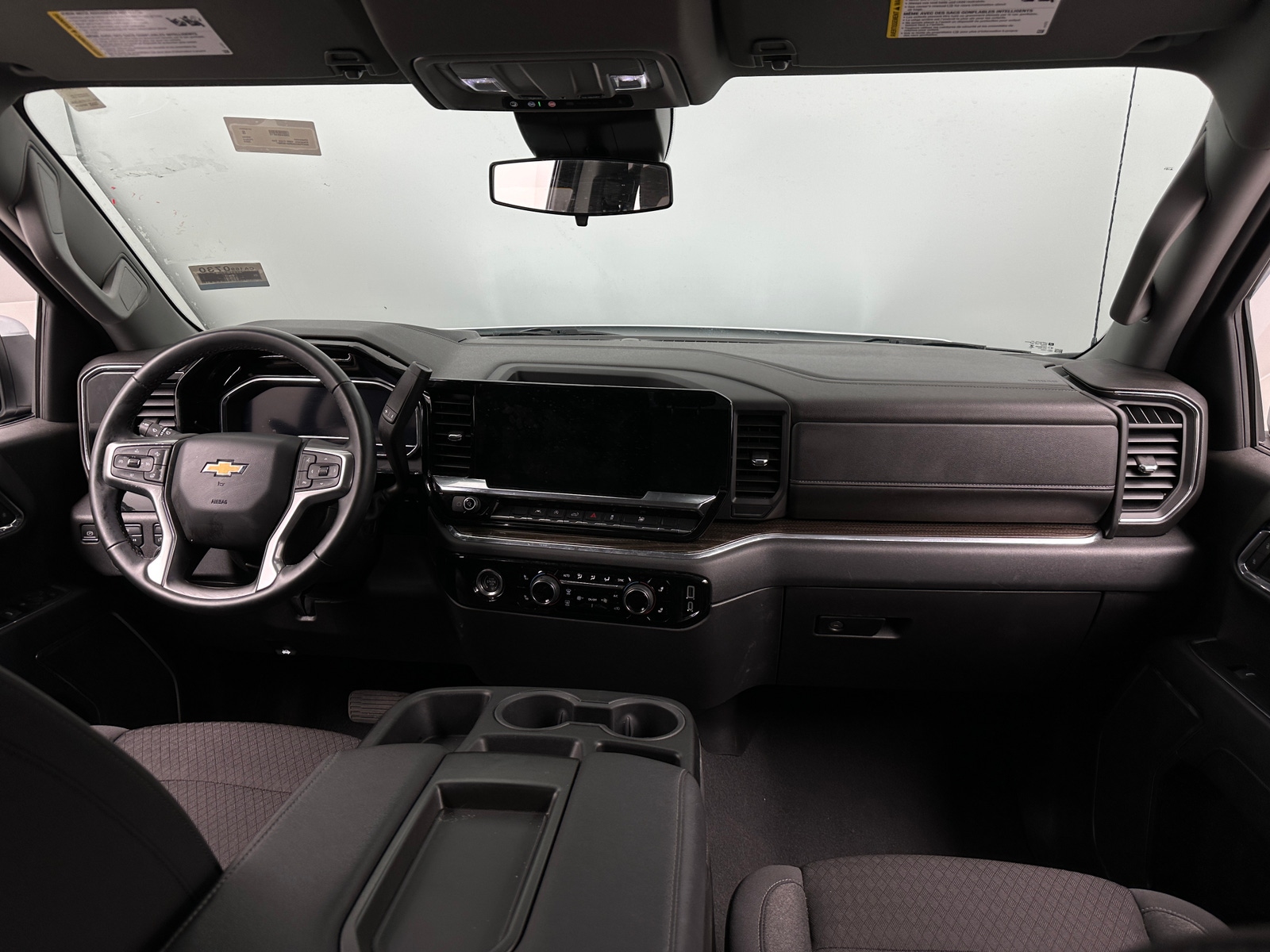 Thumbnail: 2024 Chevrolet Silverado 1500 - 3