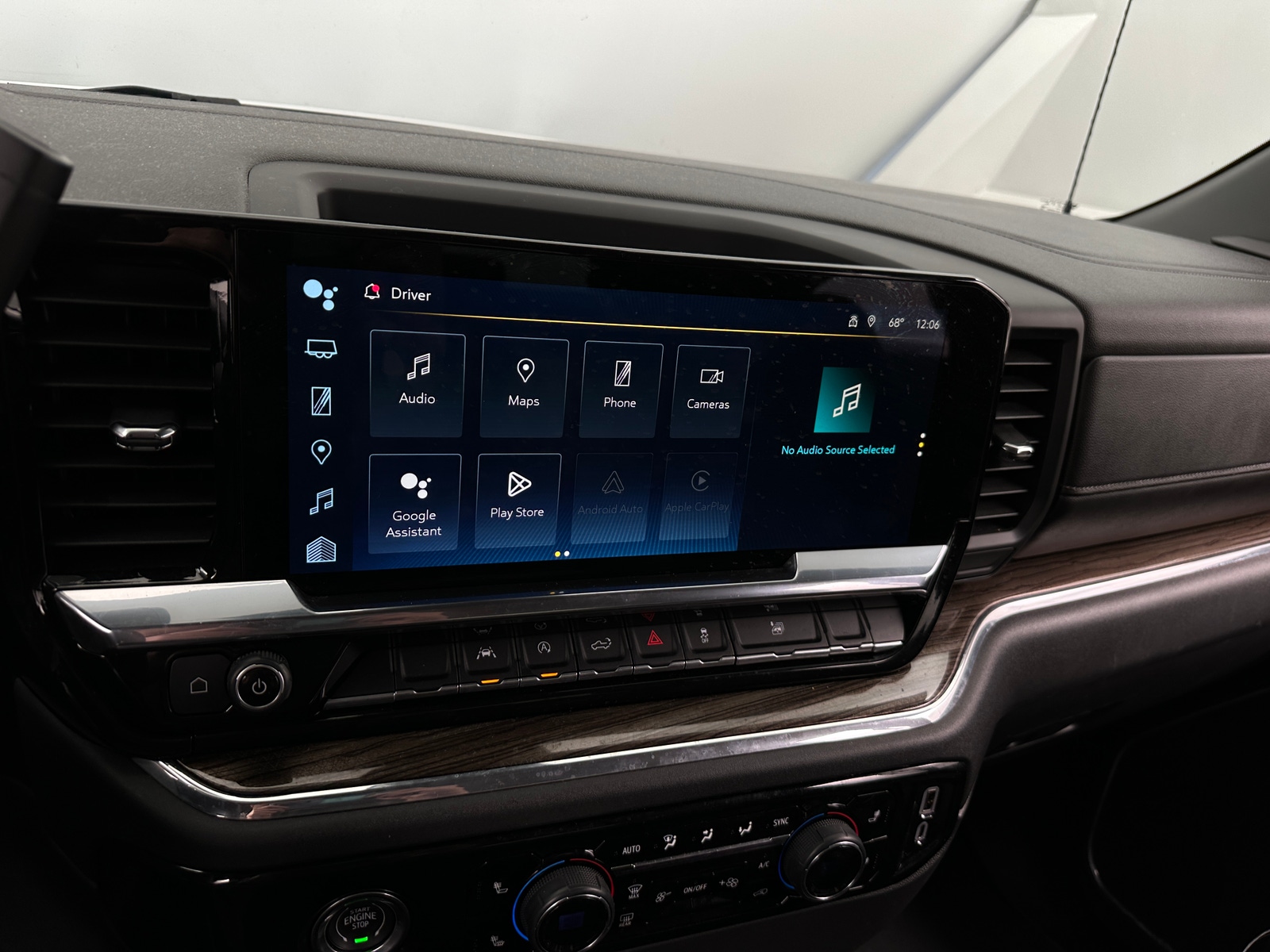 Thumbnail: 2024 Chevrolet Silverado 1500 - 4