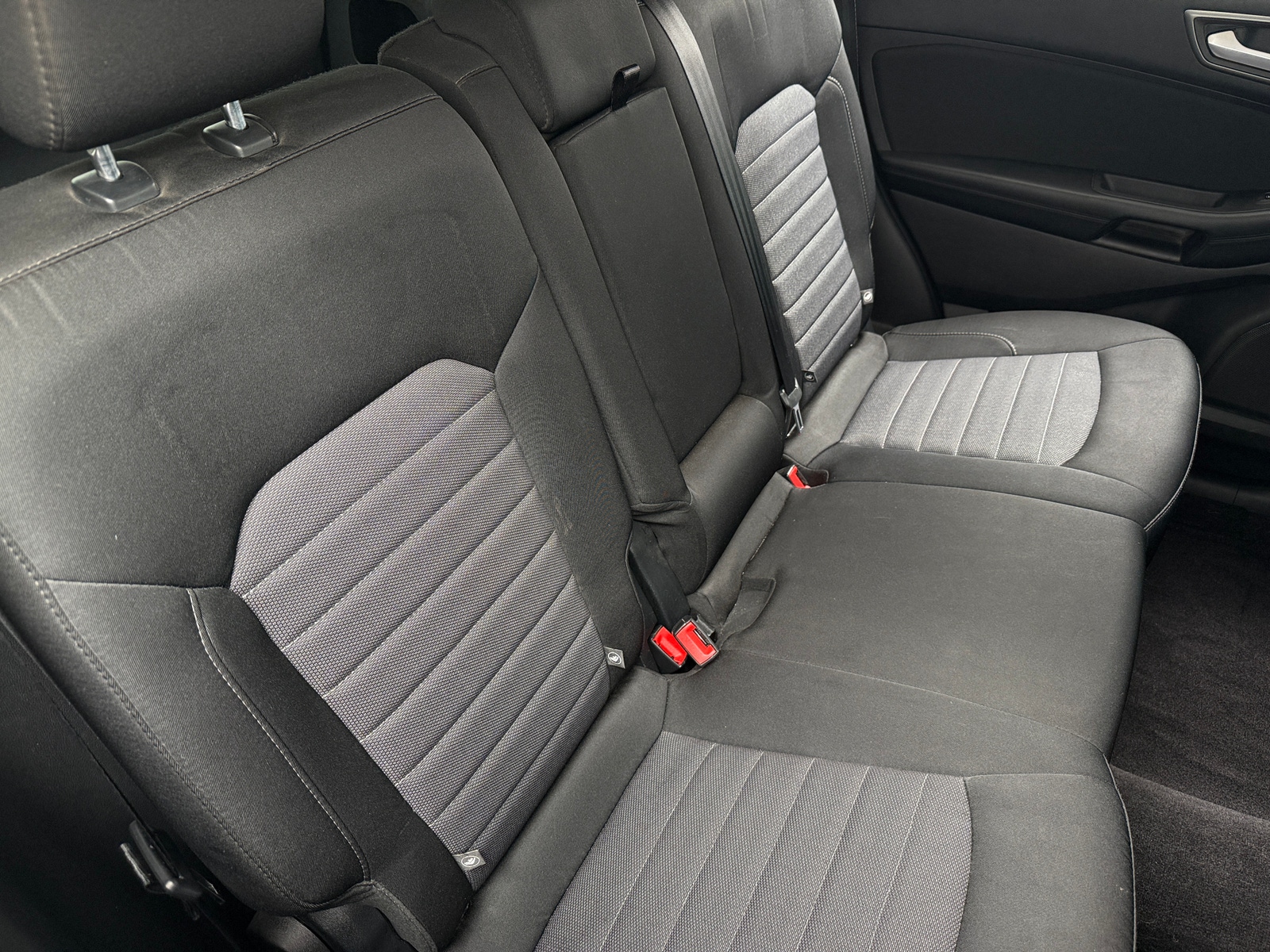 Thumbnail: 2015 Ford Edge - 6