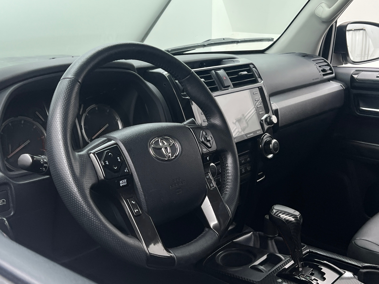 Thumbnail: 2020 Toyota 4Runner - 4