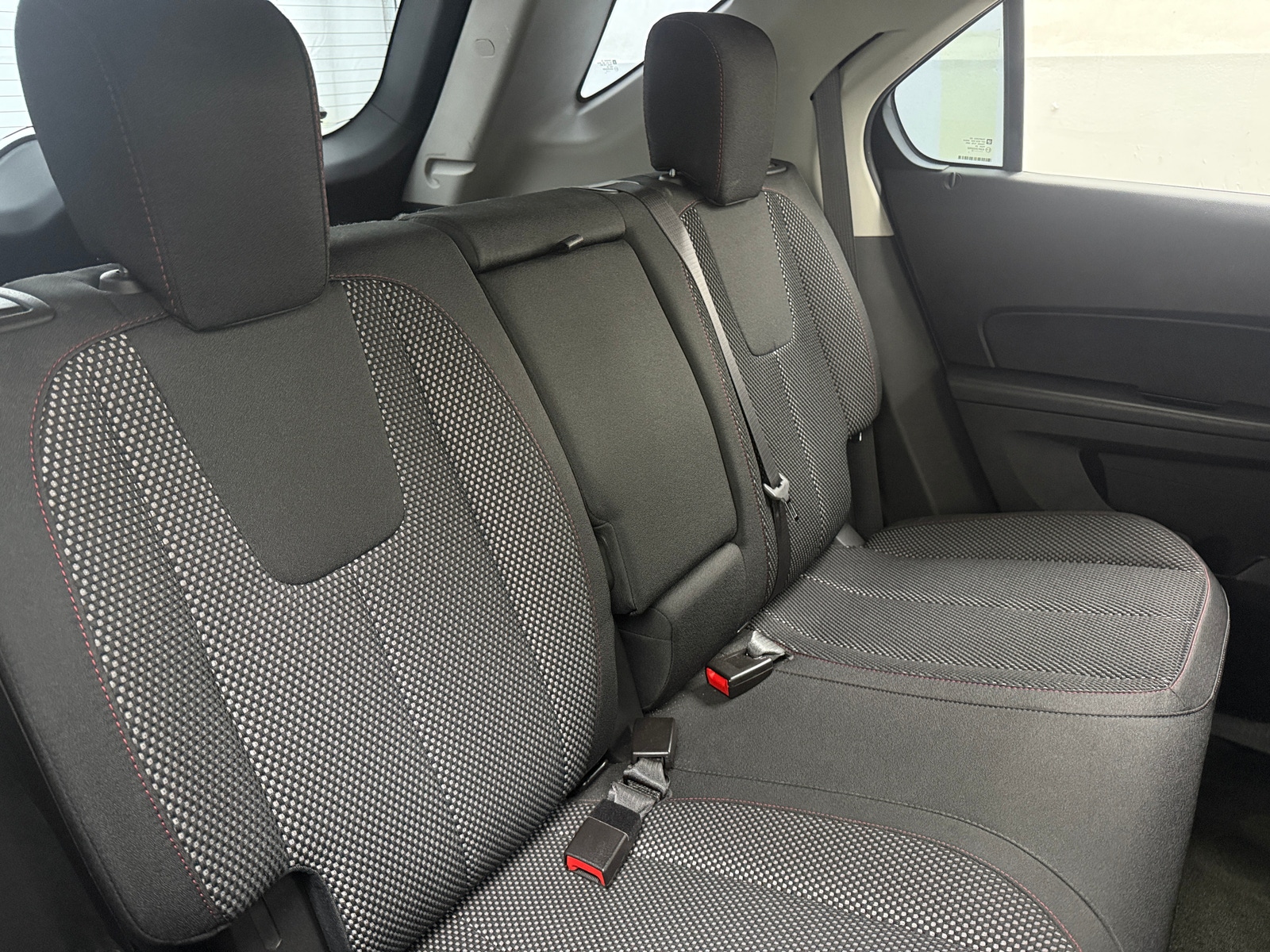 Thumbnail: 2017 Chevrolet Equinox - 6