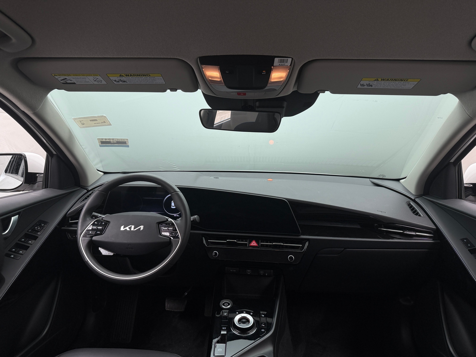 Thumbnail: 2024 Kia Niro - 3