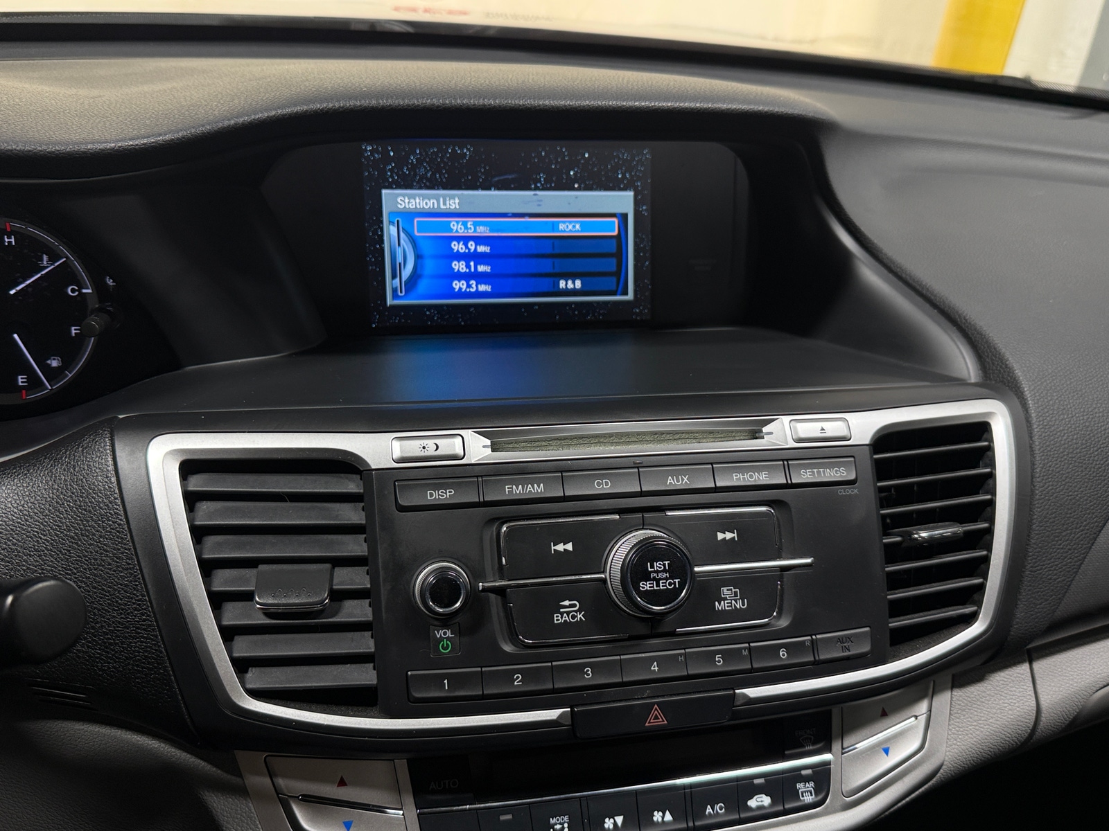 Thumbnail: 2015 Honda Accord - 4