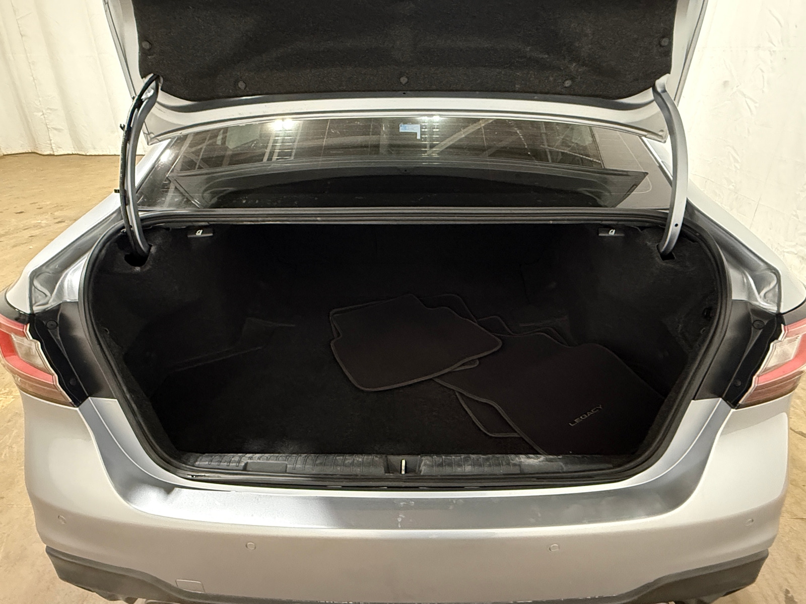 Thumbnail: 2022 Subaru Legacy - 6