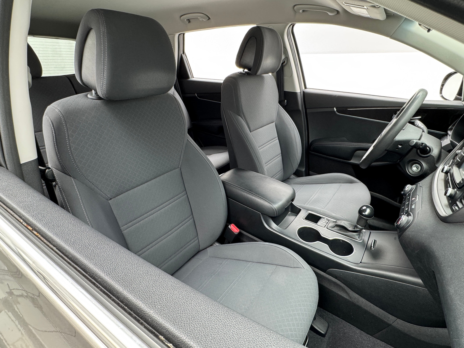 Thumbnail: 2016 Kia Sorento - 2