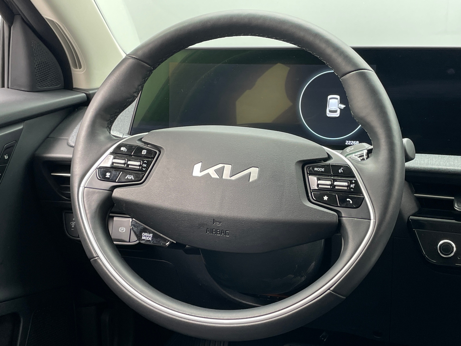 Thumbnail: 2024 Kia EV6 - 5