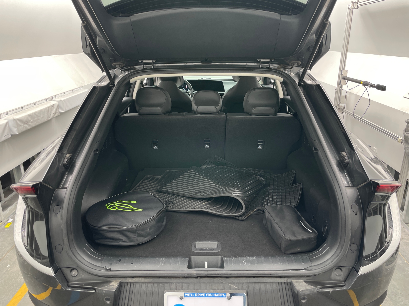 Thumbnail: 2024 Kia EV6 - 7