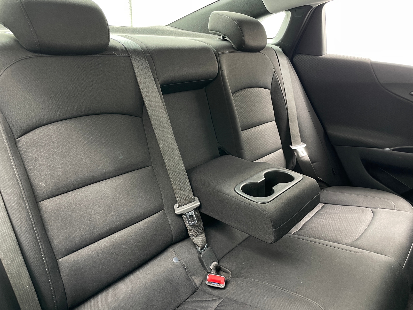 Thumbnail: 2021 Chevrolet Malibu - 6