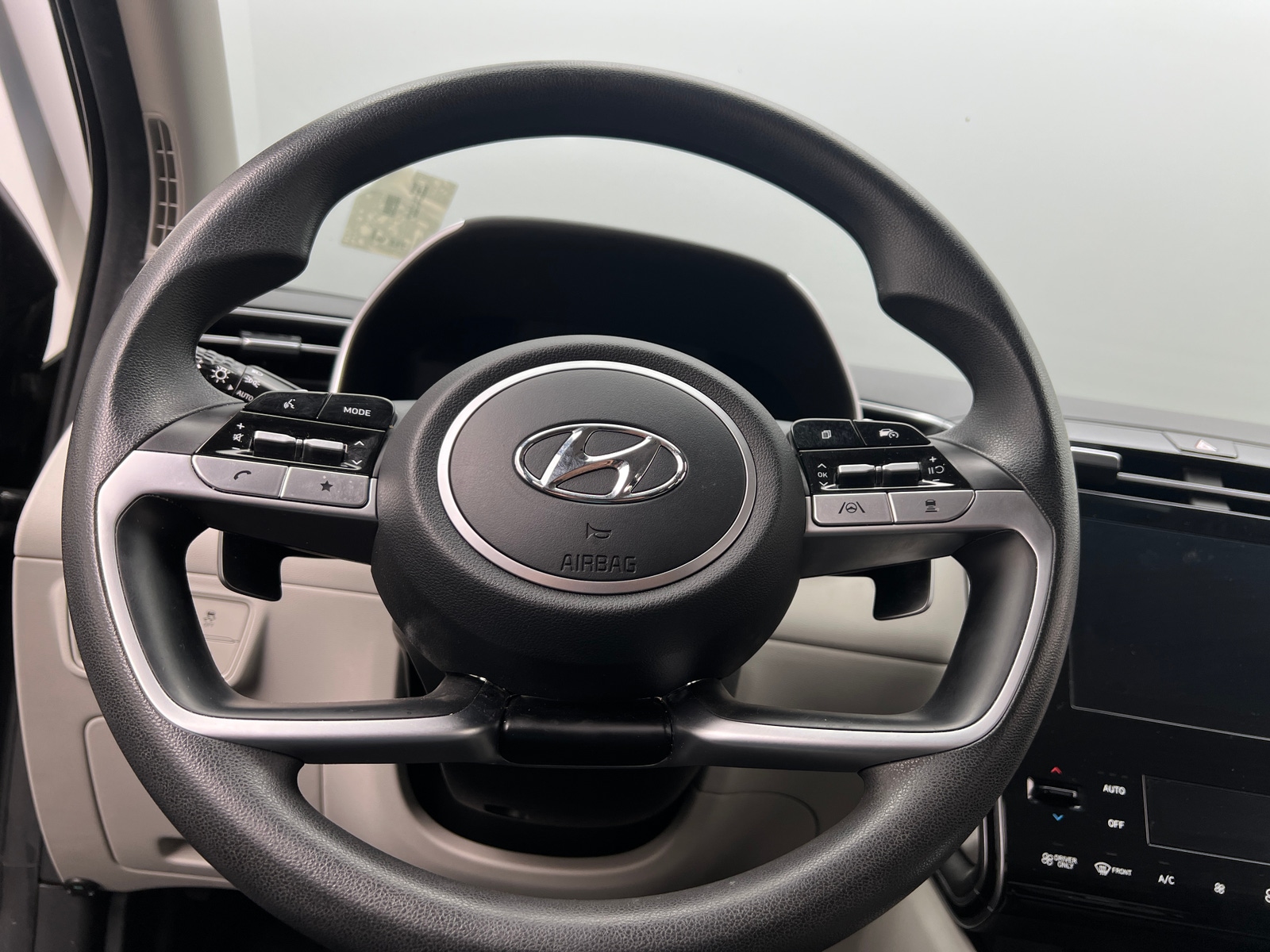 Thumbnail: 2023 Hyundai Tucson - 5