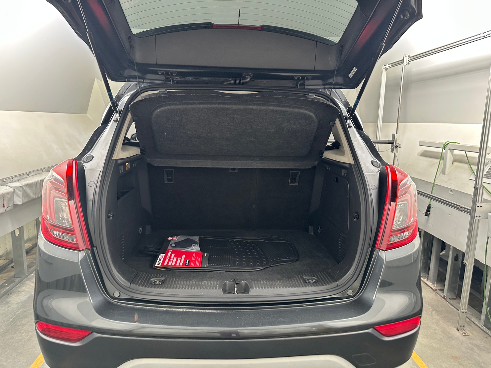 Thumbnail: 2018 Buick Encore - 6