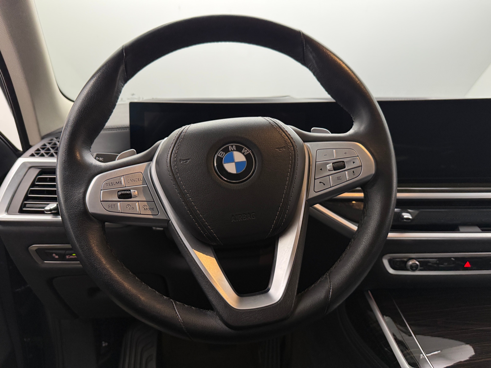 Thumbnail: 2024 BMW X7 - 4