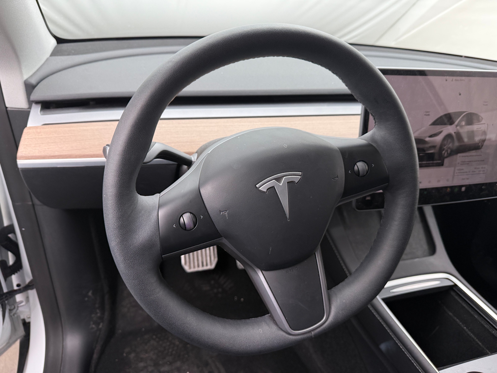 Thumbnail: 2023 Tesla Model Y - 4