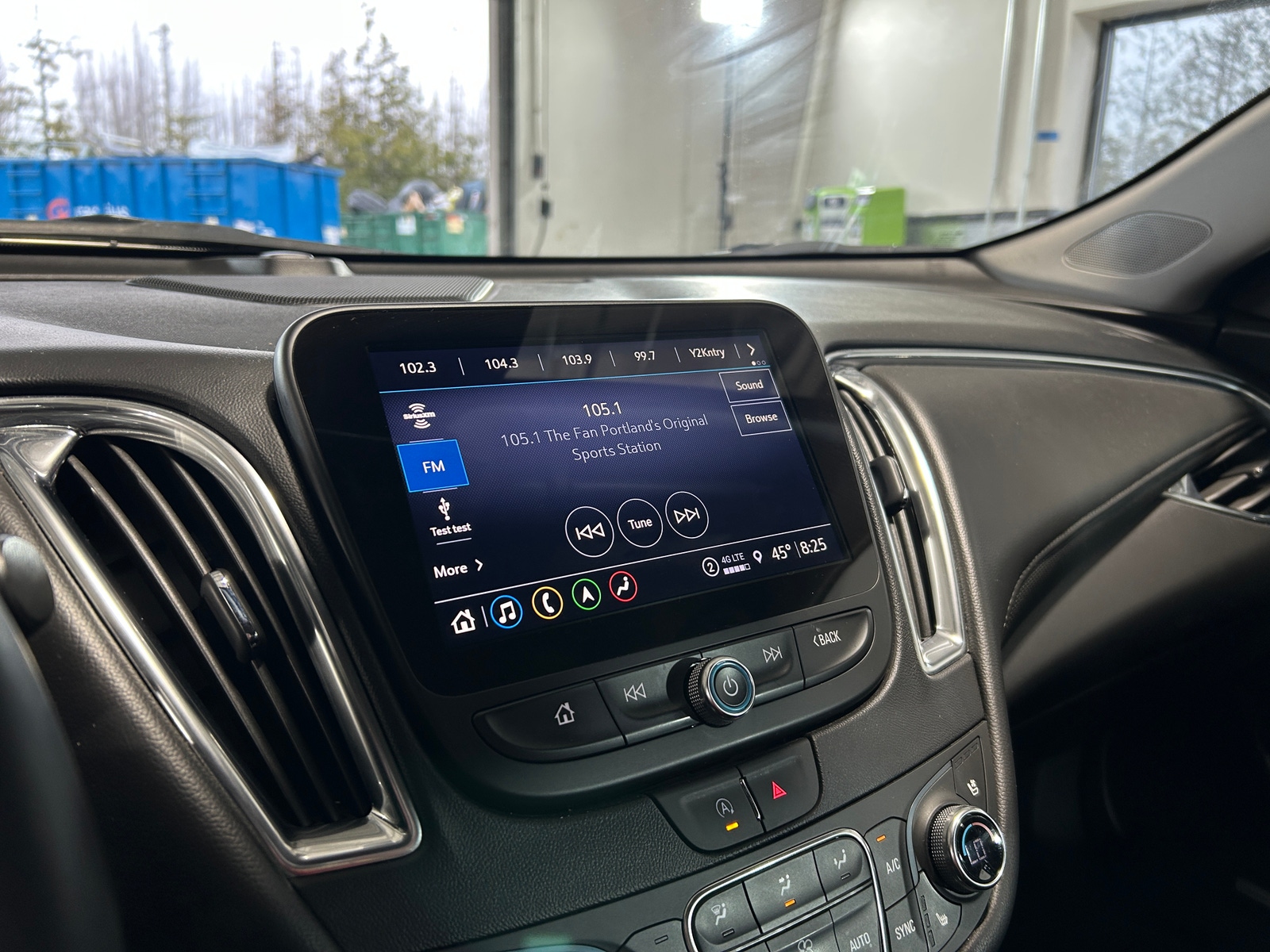 Thumbnail: 2024 Chevrolet Malibu - 3