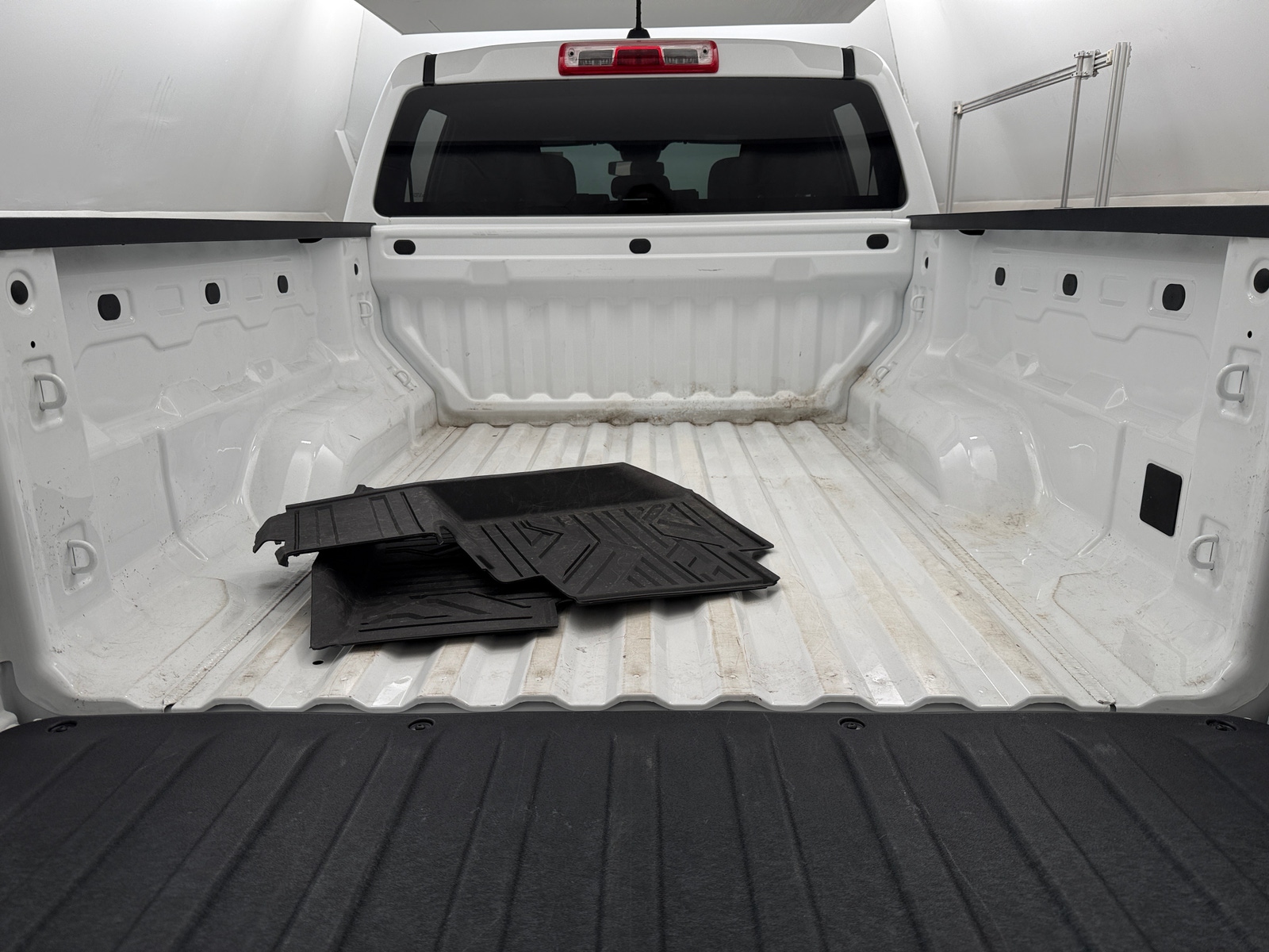 Thumbnail: 2023 Chevrolet Colorado - 7