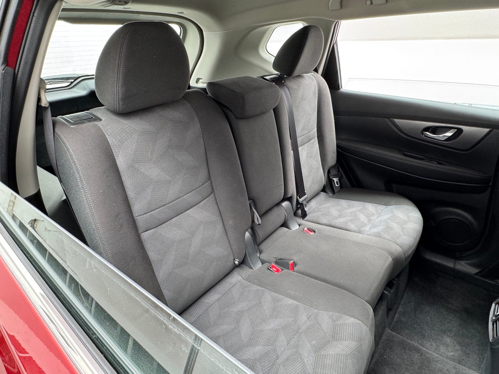 Thumbnail: 2016 Nissan Rogue - 6