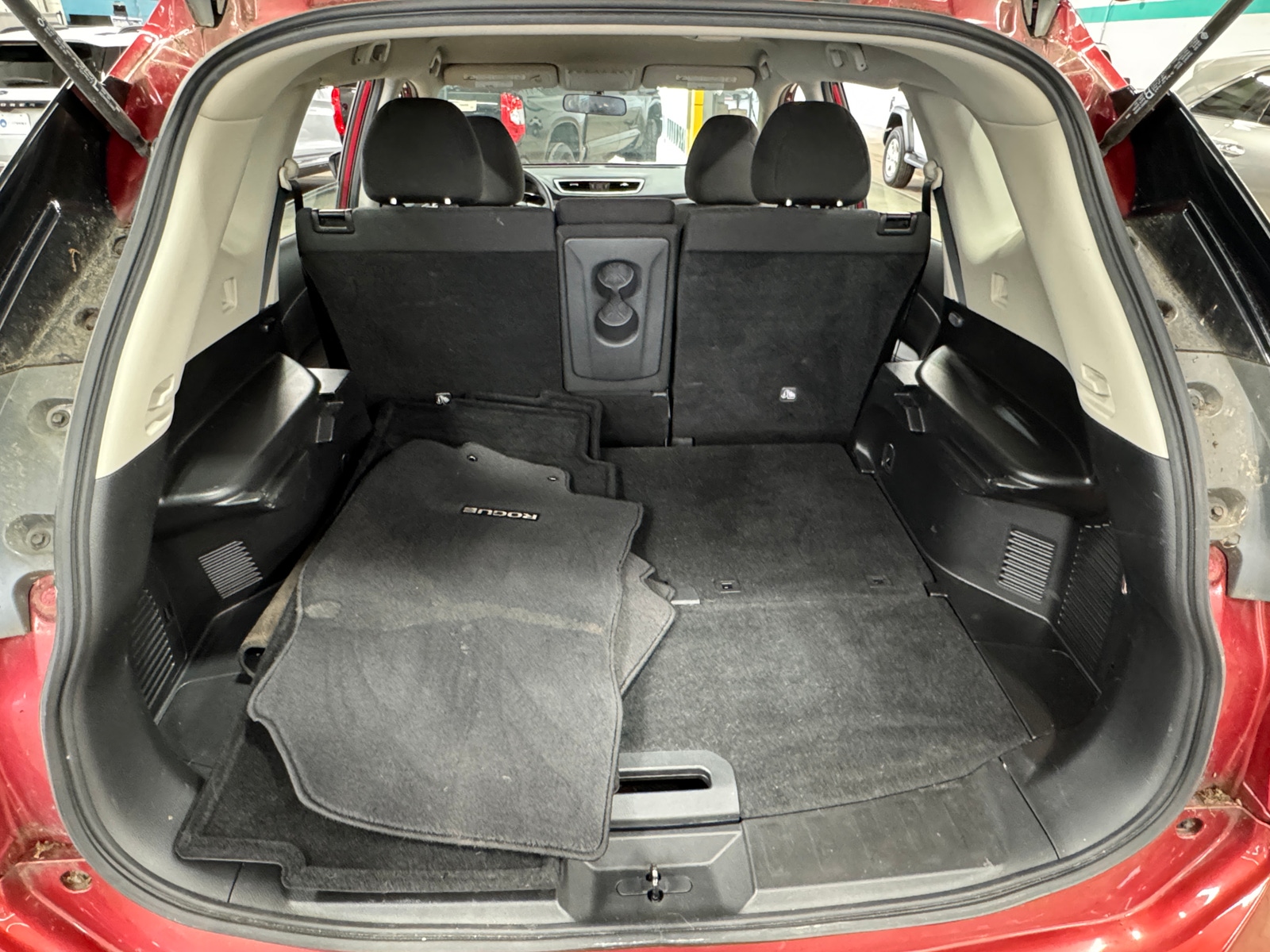 Thumbnail: 2016 Nissan Rogue - 7