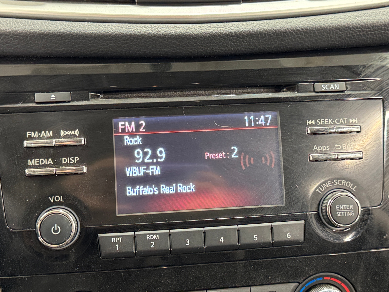 Thumbnail: 2016 Nissan Rogue - 4