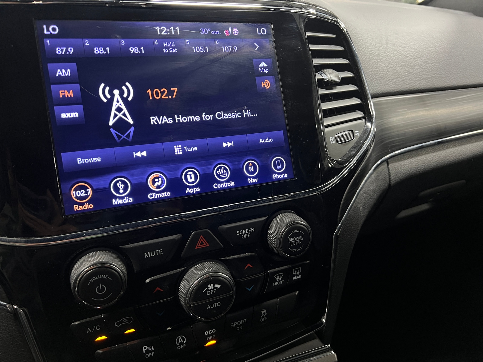 Thumbnail: 2019 Jeep Grand Cherokee - 3