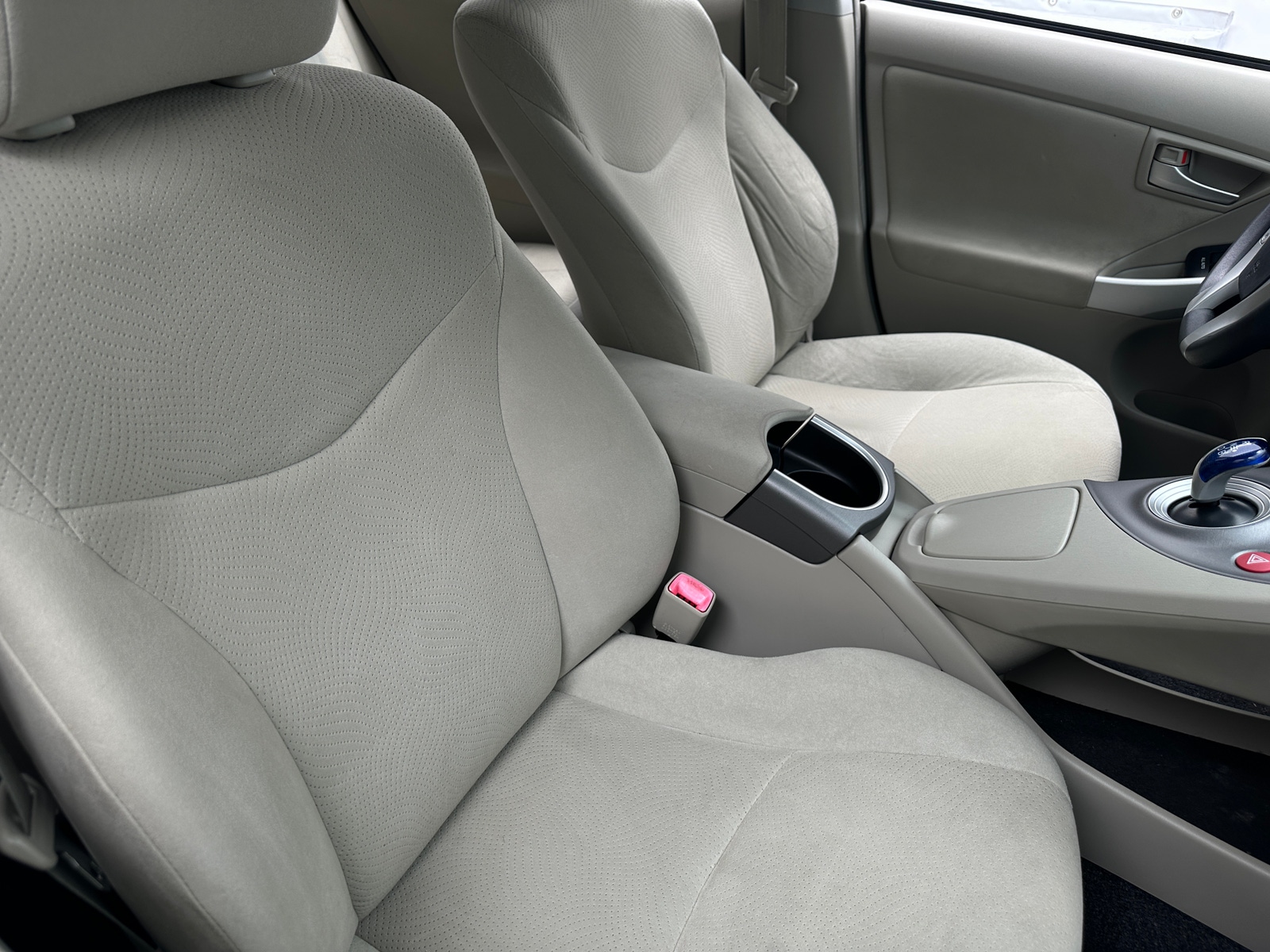 Thumbnail: 2012 Toyota Prius - 2