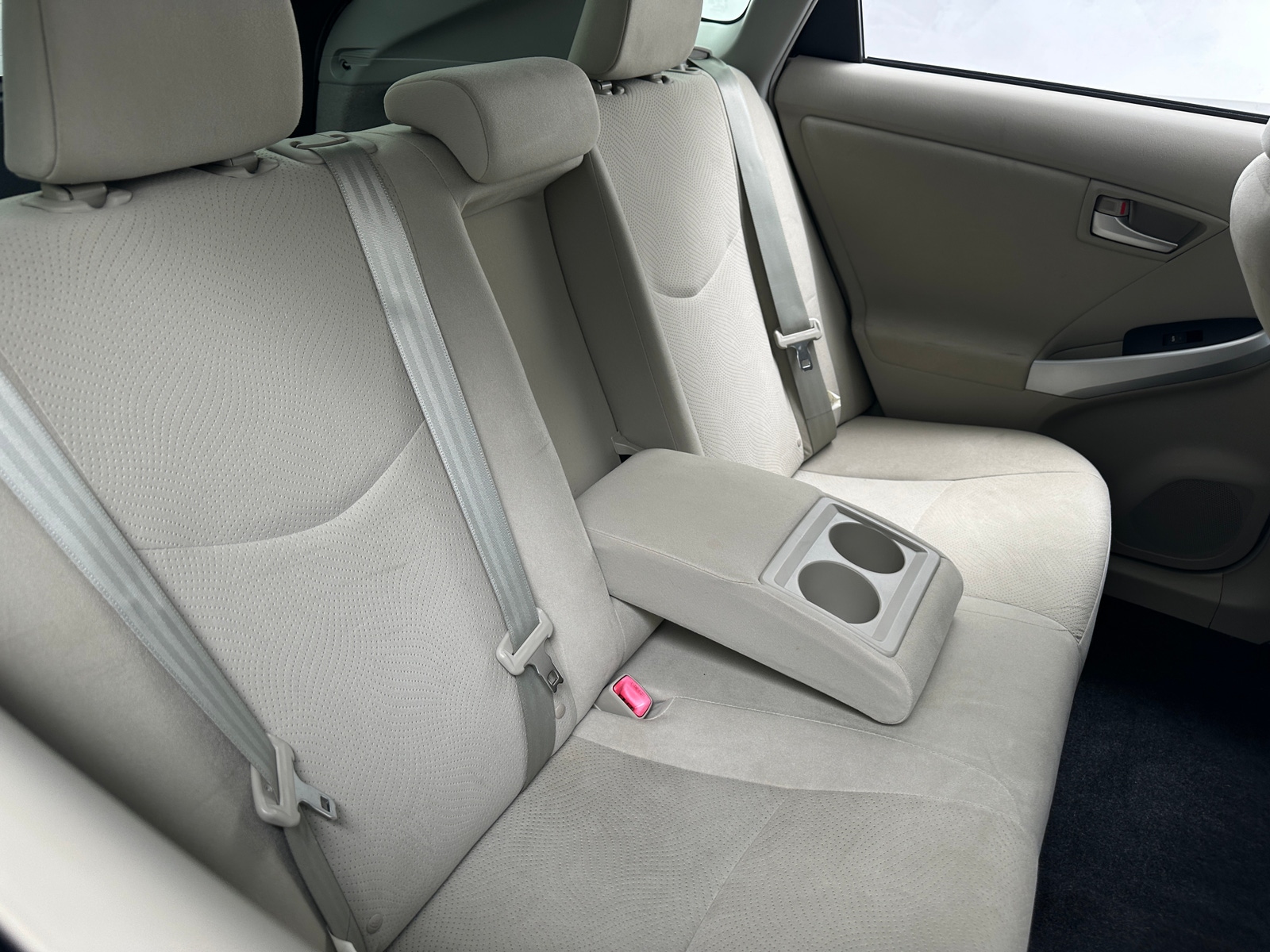 Thumbnail: 2012 Toyota Prius - 6