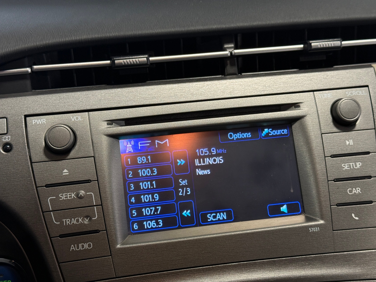 Thumbnail: 2012 Toyota Prius - 4