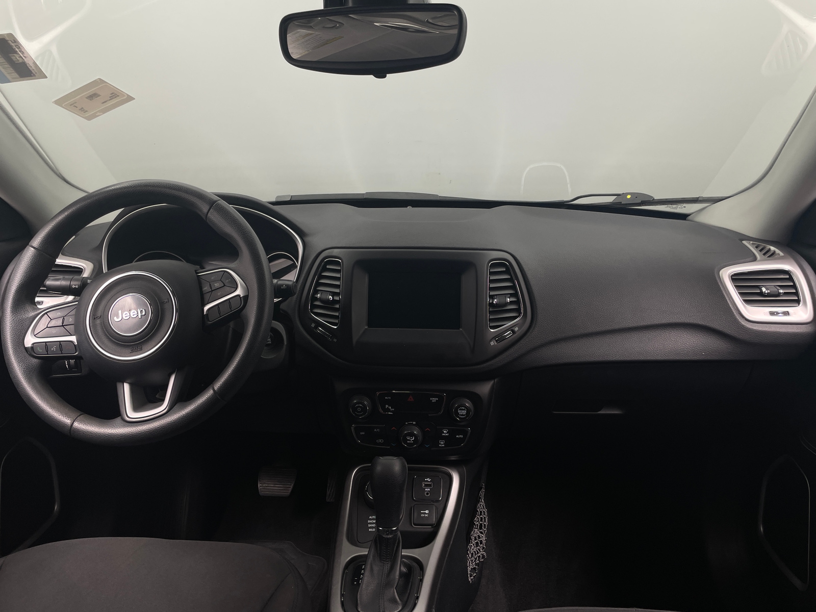 Thumbnail: 2018 Jeep Compass - 3