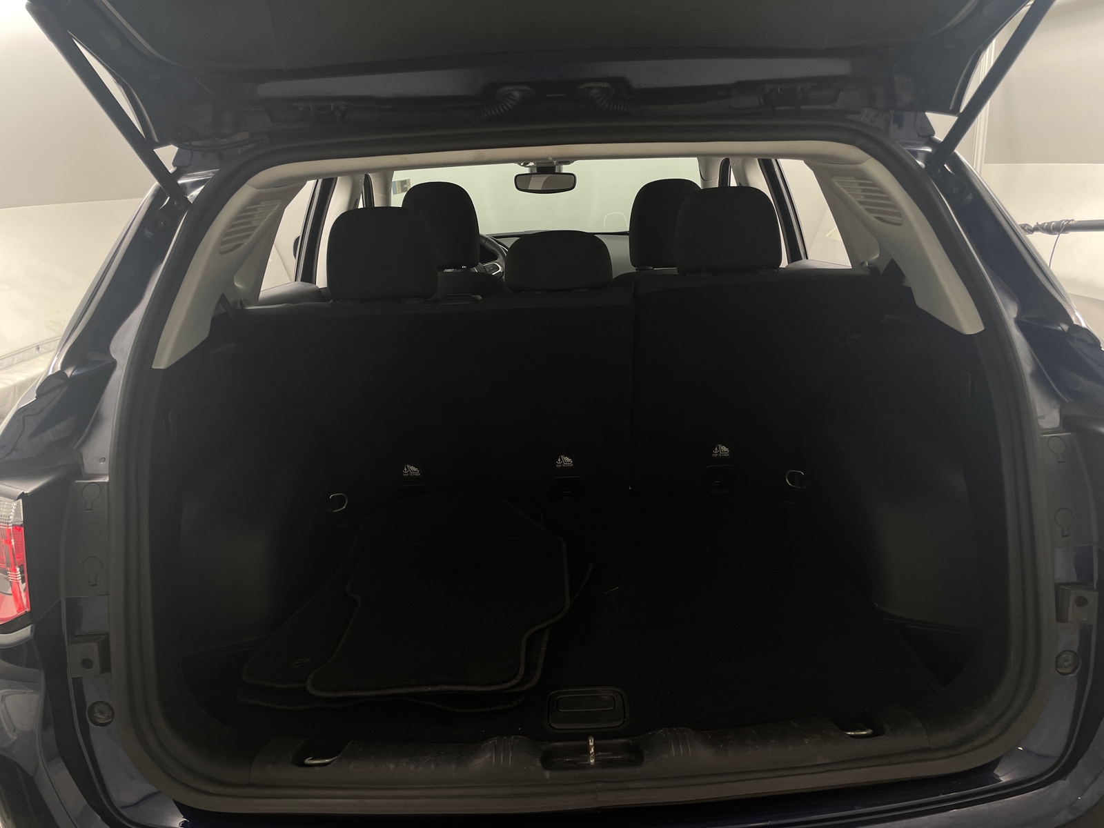 Thumbnail: 2018 Jeep Compass - 7