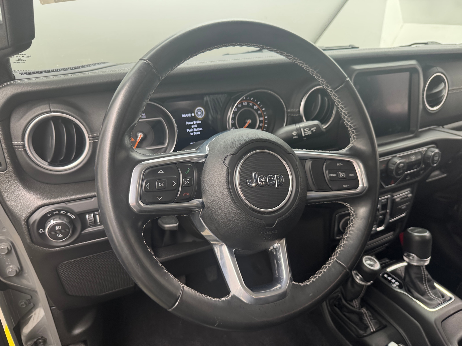 Thumbnail: 2022 Jeep Gladiator - 4