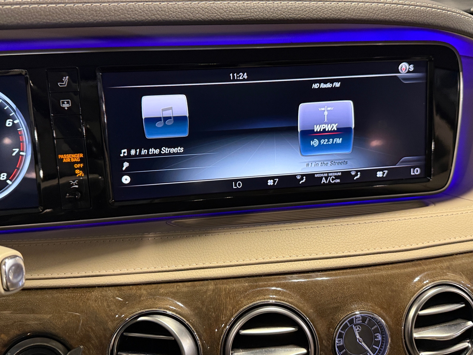 Thumbnail: 2015 Mercedes-Benz S-Class - 3