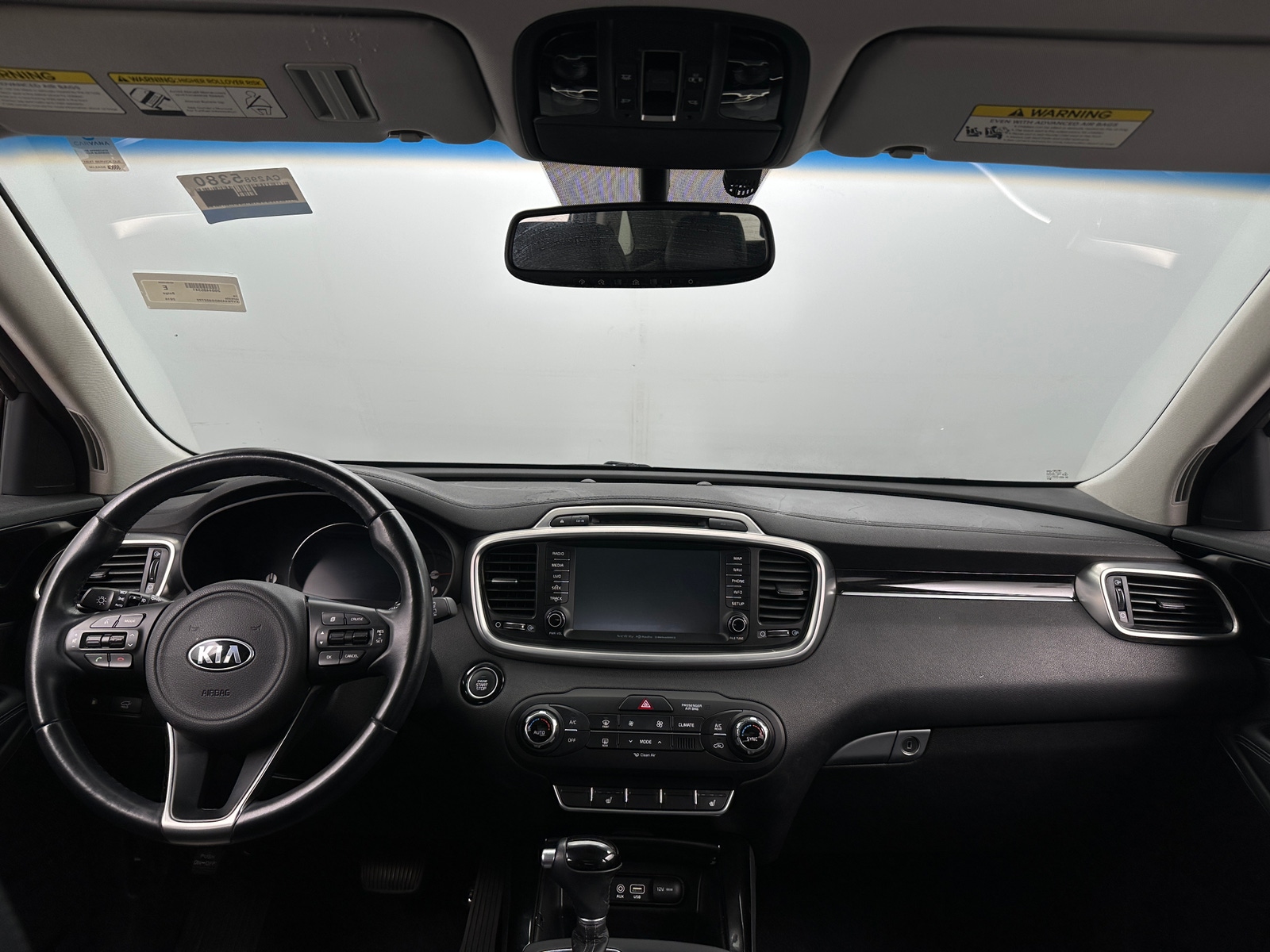 Thumbnail: 2016 Kia Sorento - 2