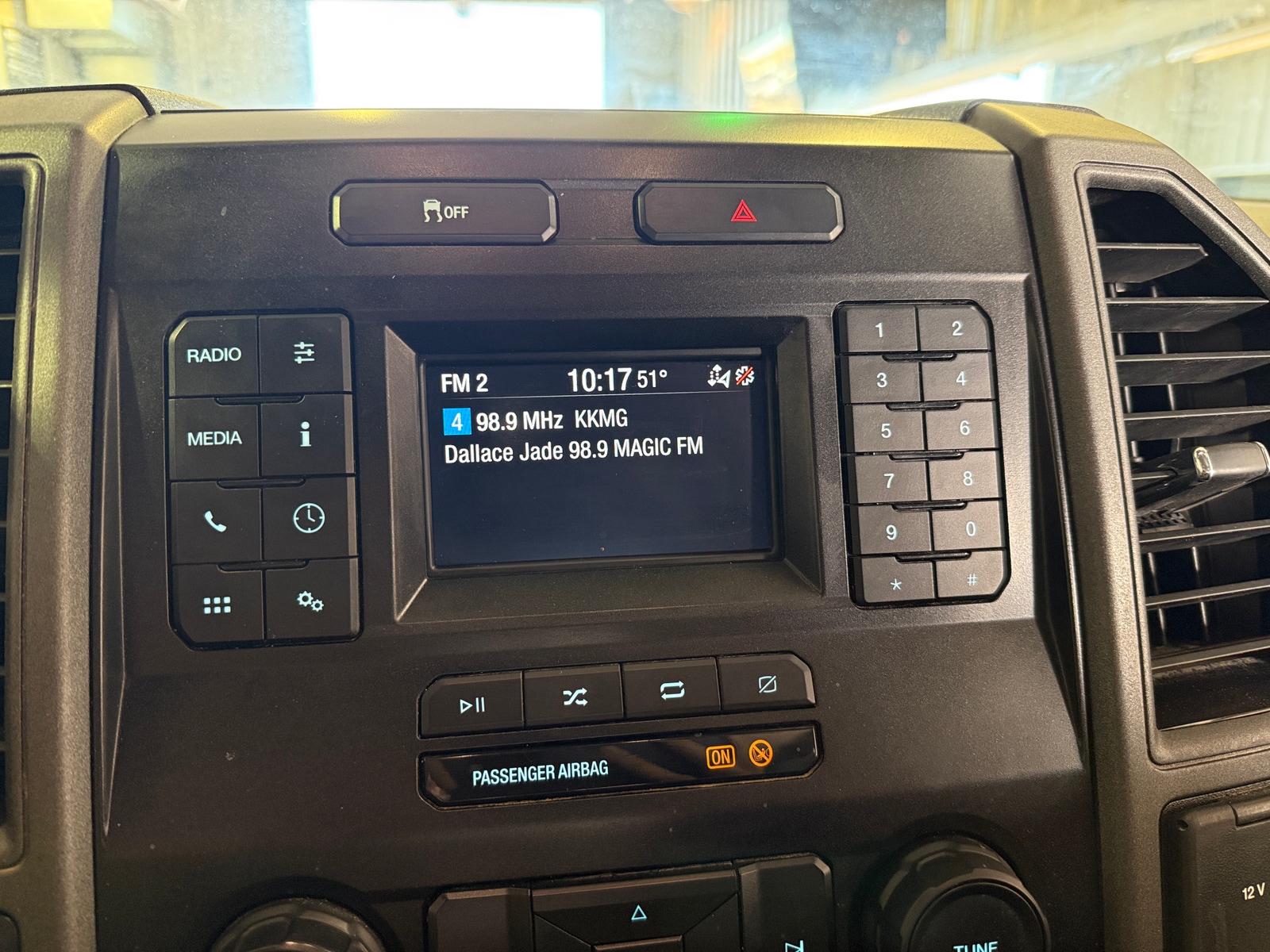 Thumbnail: 2021 Ford Econoline - 3