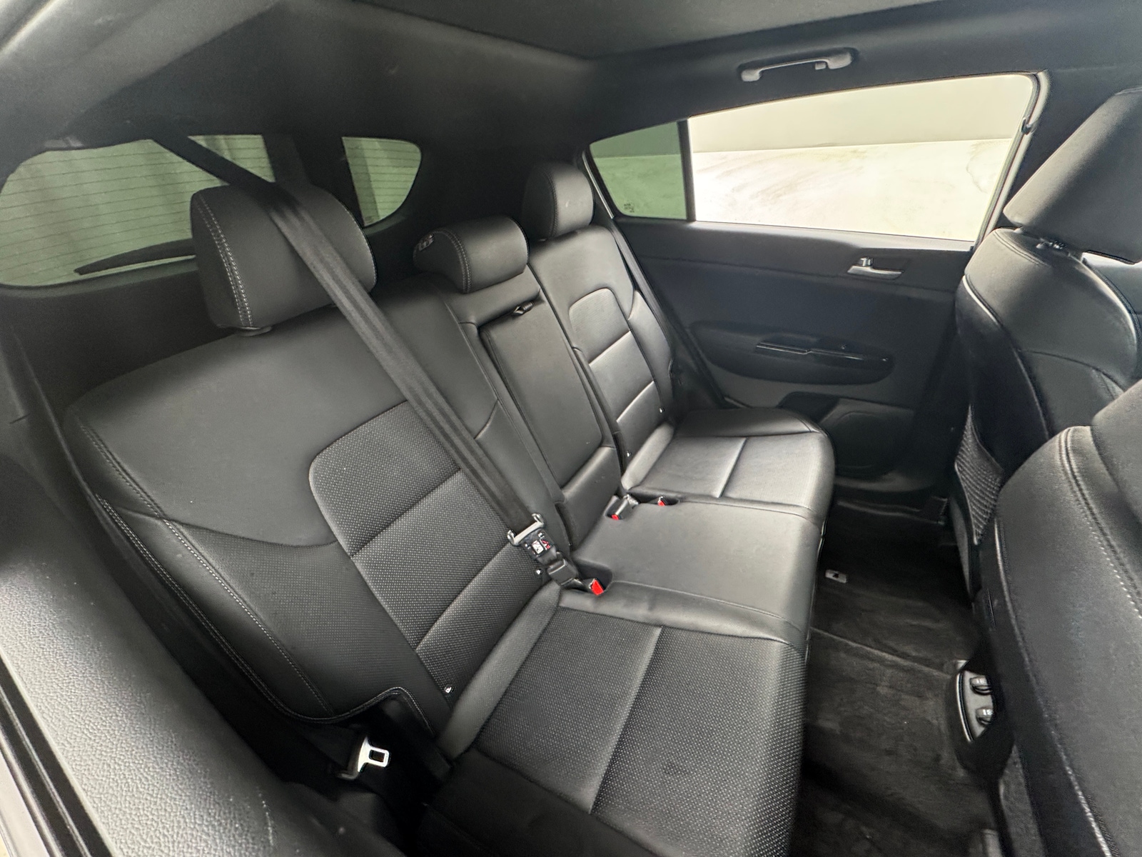 Thumbnail: 2022 Kia Sportage - 5