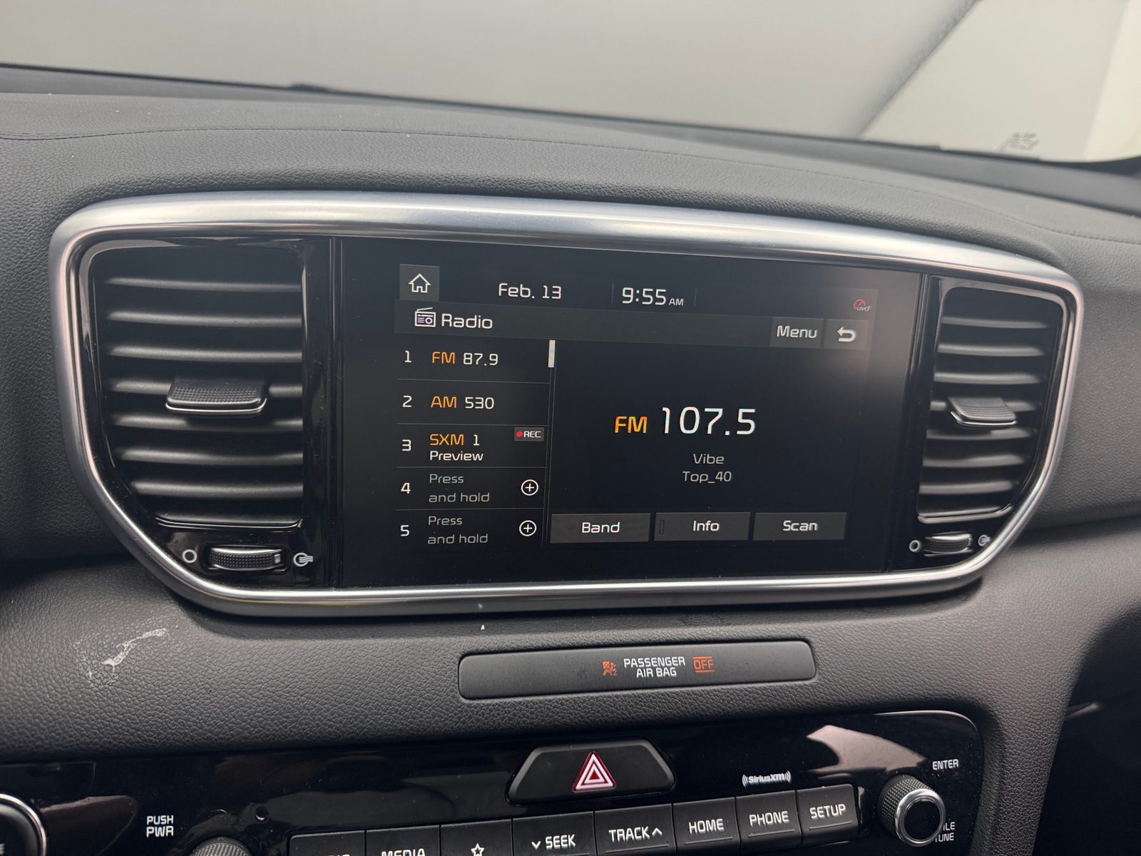 Thumbnail: 2022 Kia Sportage - 3