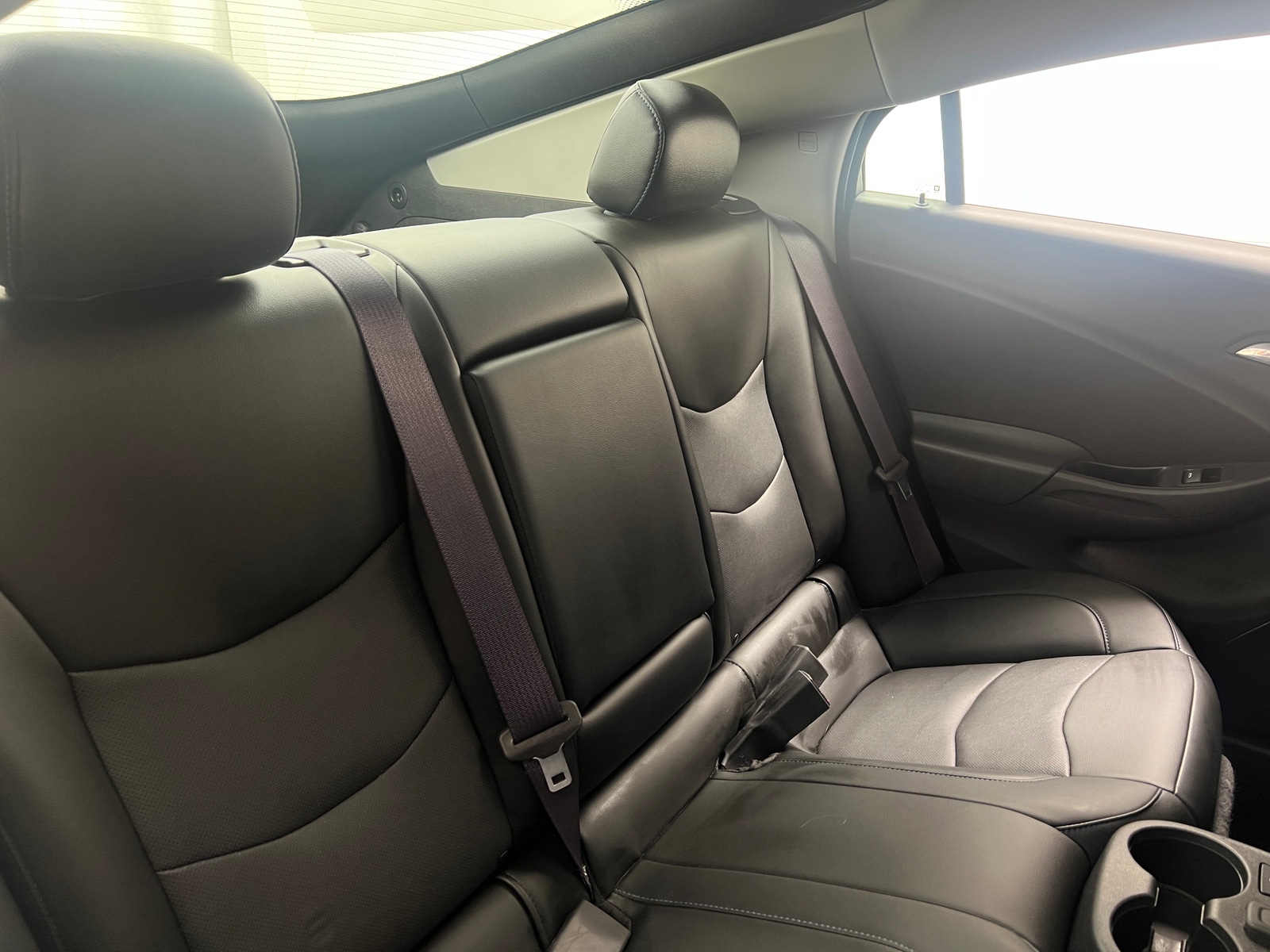 Thumbnail: 2017 Chevrolet Volt - 5