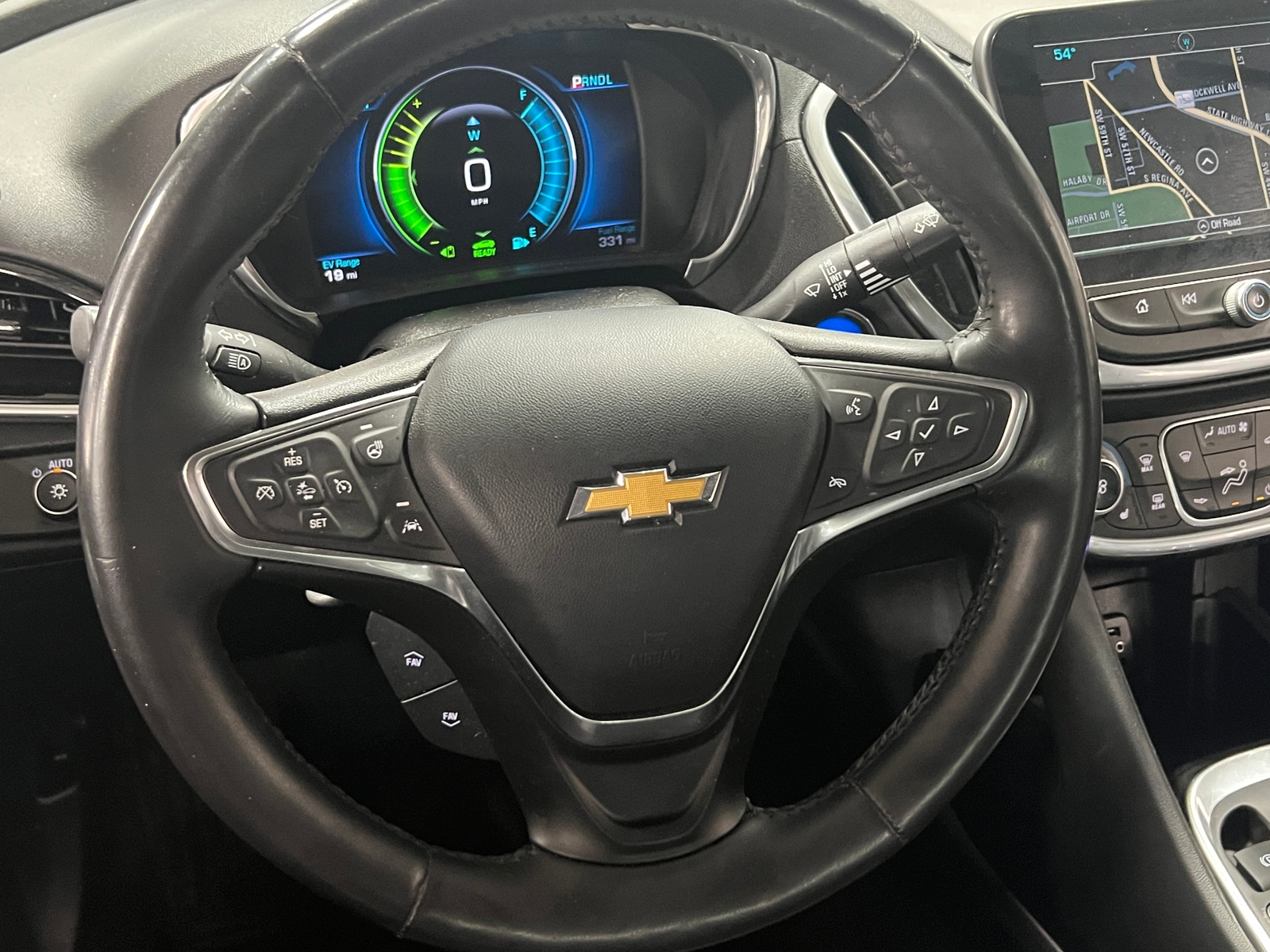 Thumbnail: 2017 Chevrolet Volt - 4