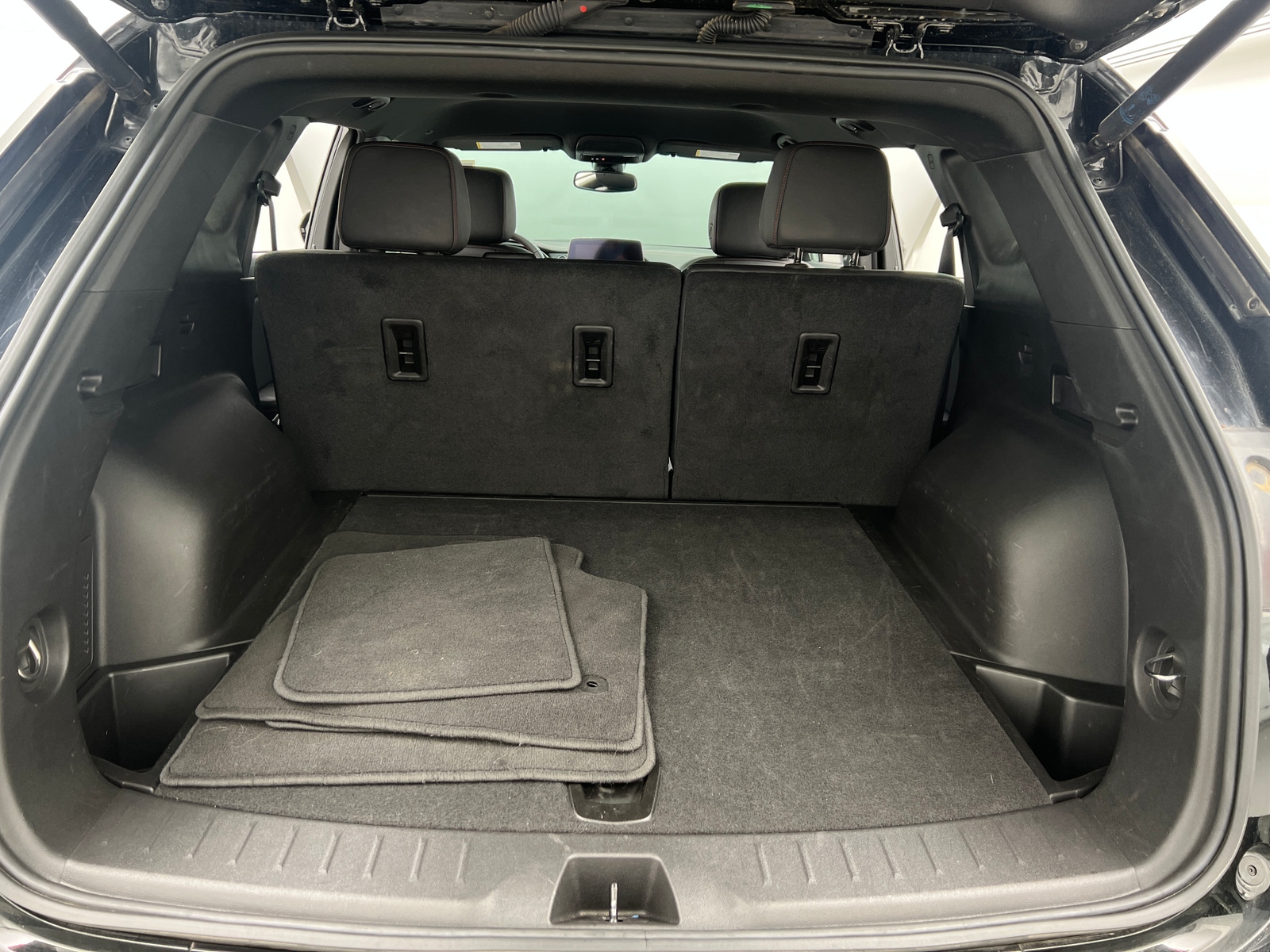 Thumbnail: 2025 Chevrolet Blazer - 7