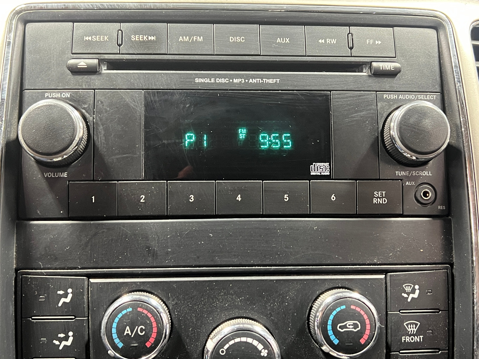 Thumbnail: 2013 Jeep Grand Cherokee - 4