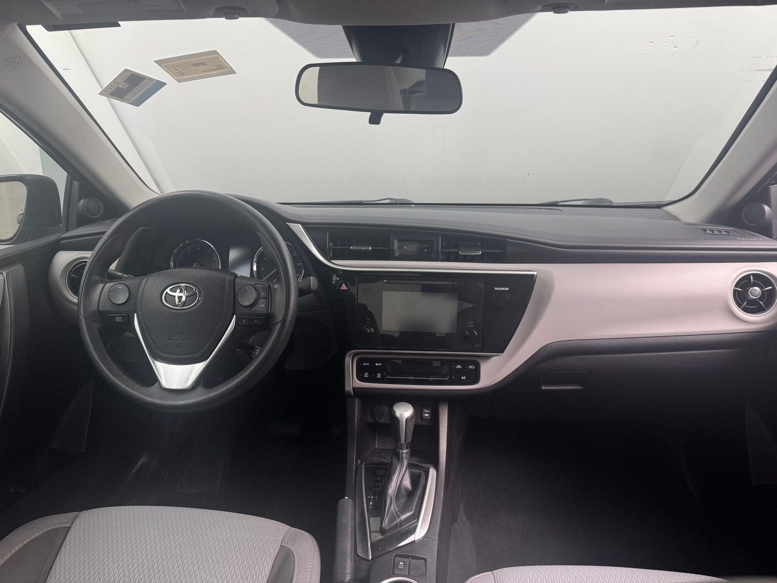 Thumbnail: 2017 Toyota Corolla - 3