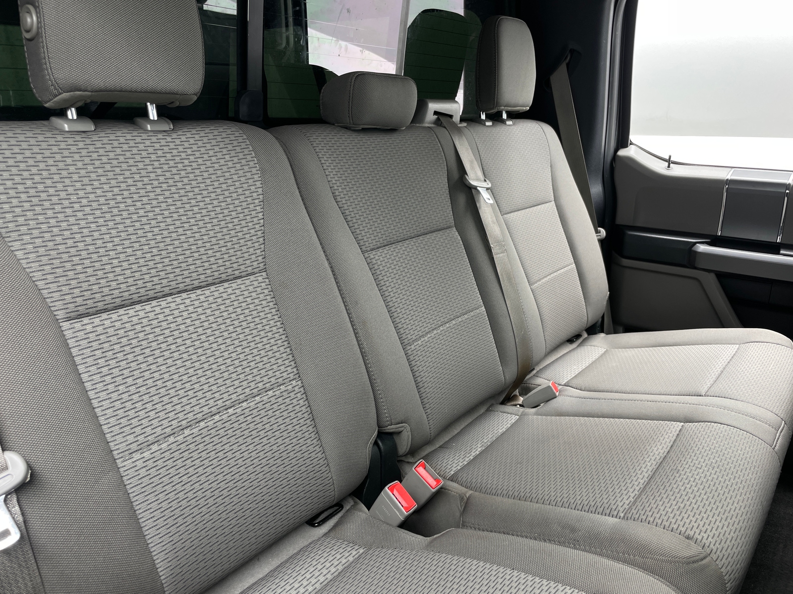 Thumbnail: 2018 Ford Econoline - 6