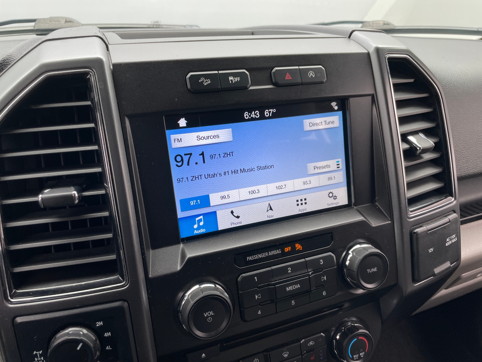 Thumbnail: 2018 Ford Econoline - 4