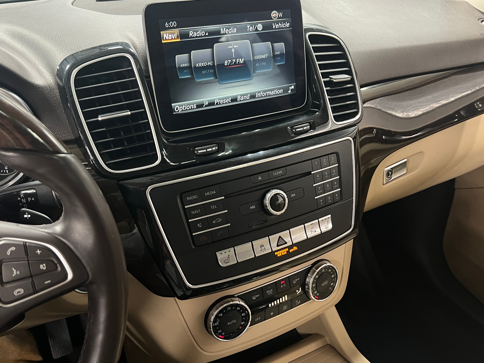 Thumbnail: 2018 Mercedes-Benz GLE - 3