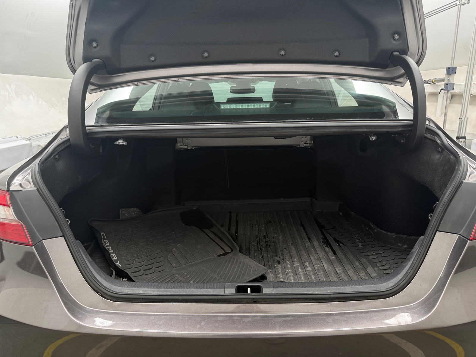 Thumbnail: 2020 Toyota Camry - 7