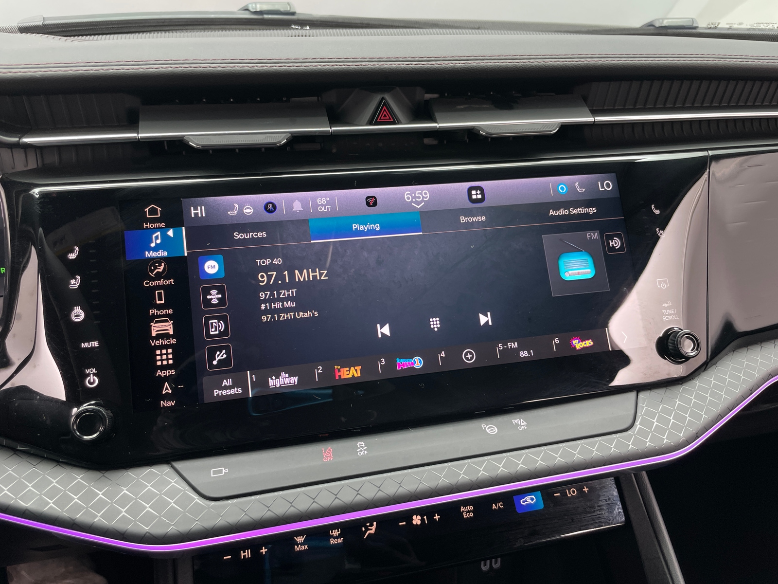 Thumbnail: 2025 Jeep Wagoneer S - 3