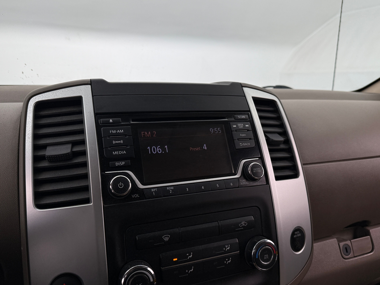 Thumbnail: 2016 Nissan Frontier - 4