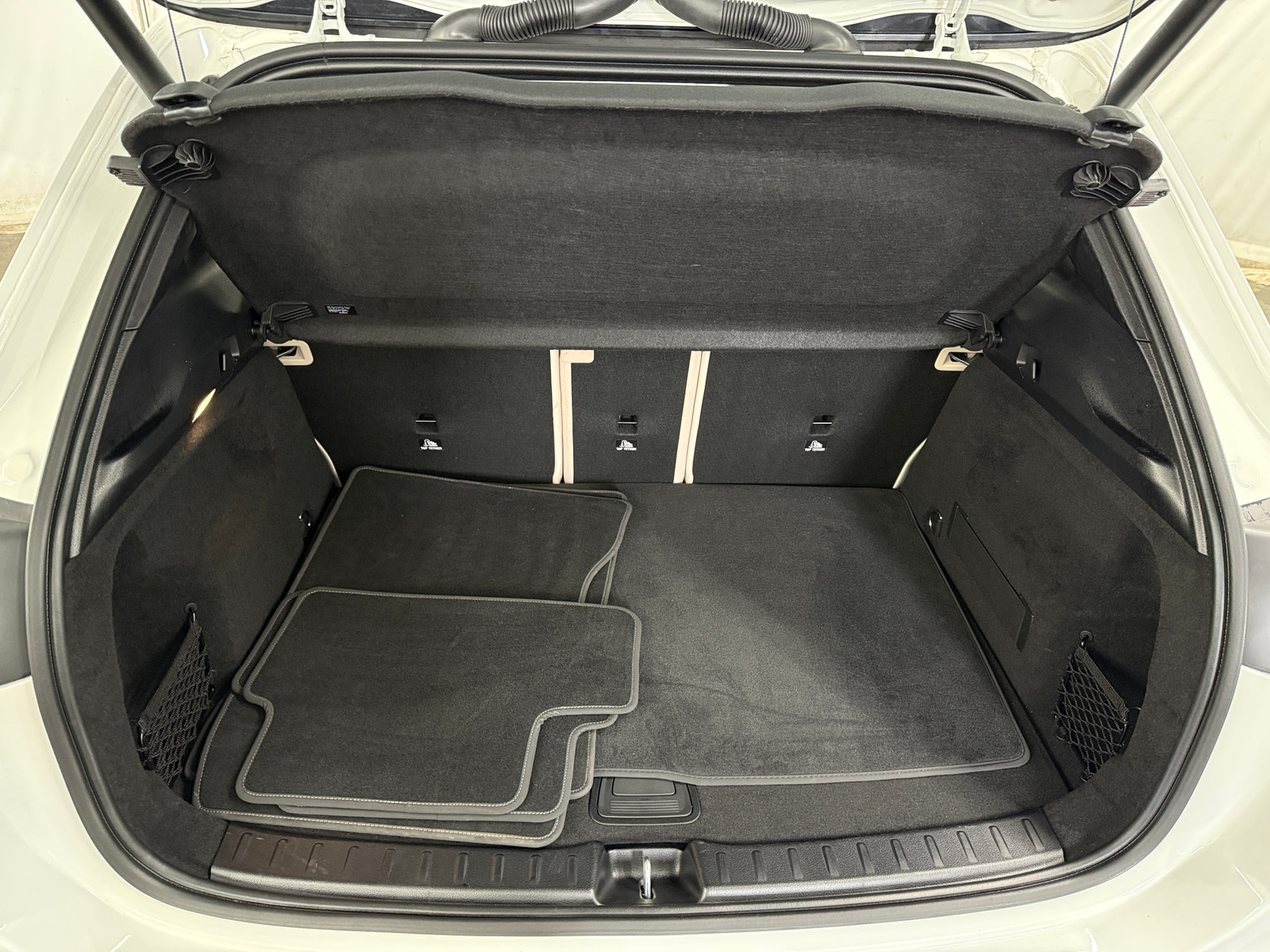 Thumbnail: 2025 Mercedes-Benz GLA - 6