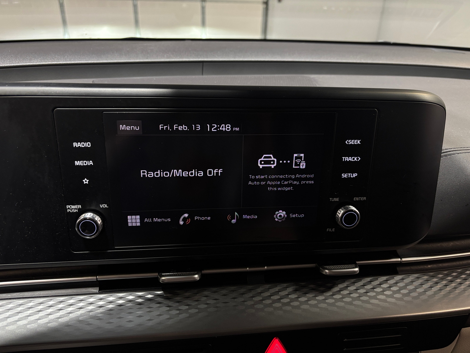 Thumbnail: 2024 Kia Carnival - 3