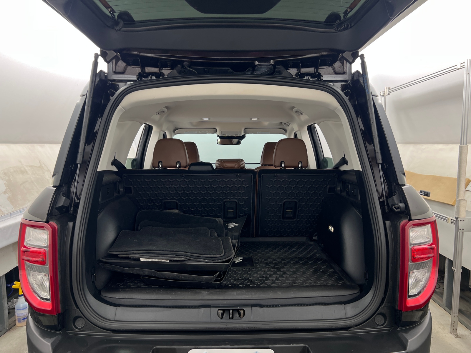 Thumbnail: 2021 Ford Bronco Sport - 6