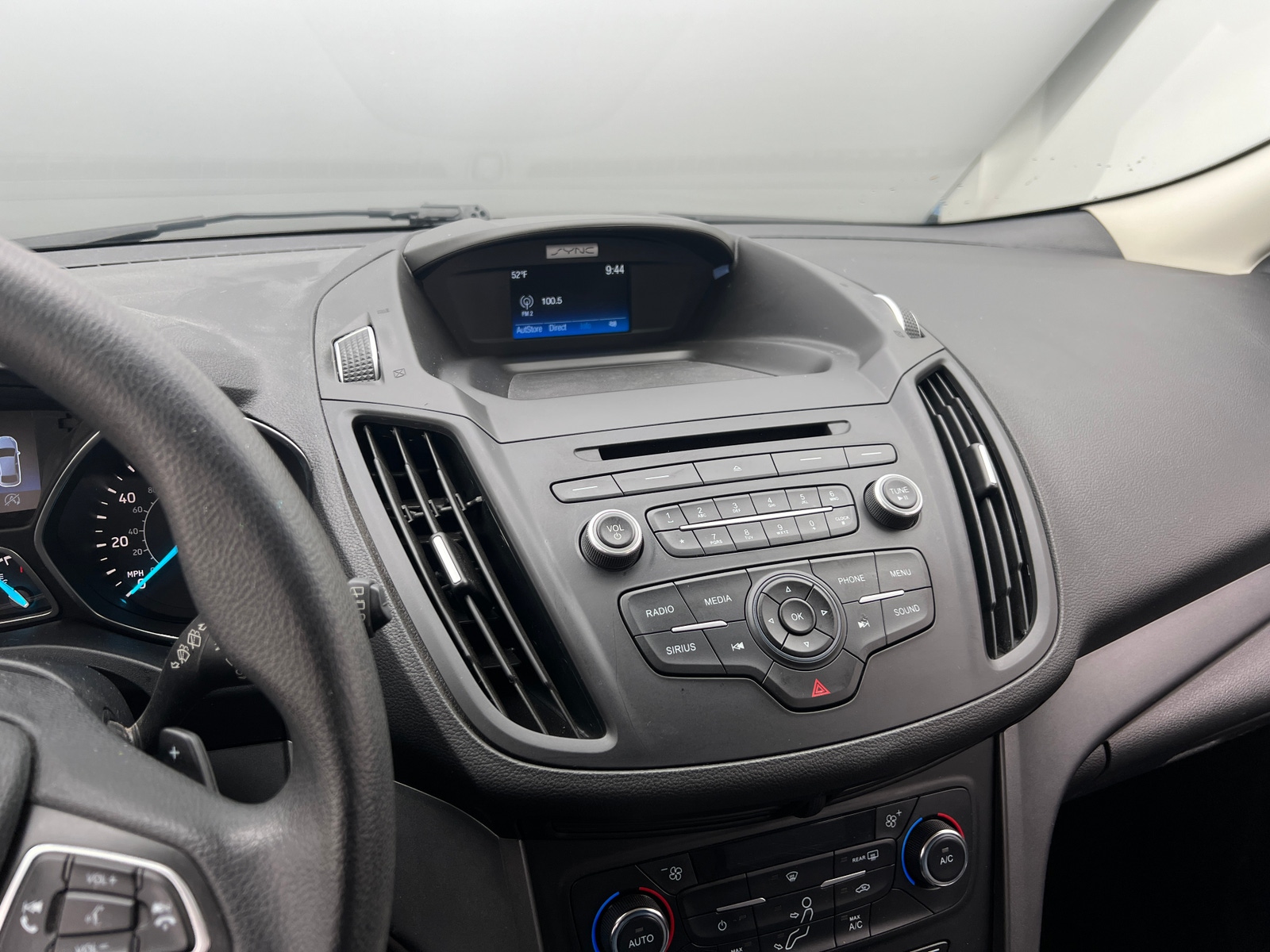 Thumbnail: 2017 Ford Escape - 4