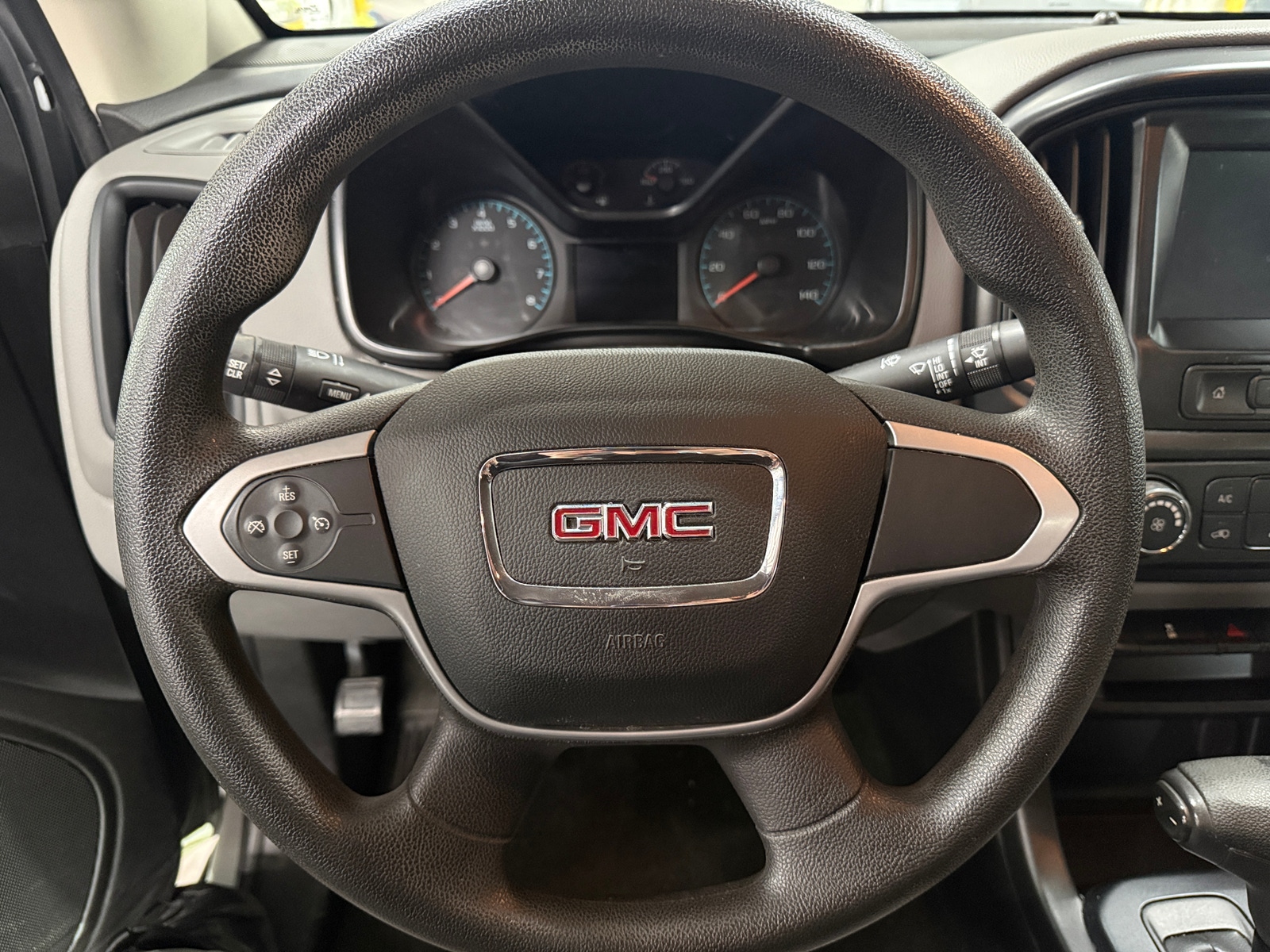 Thumbnail: 2018 GMC Canyon - 5