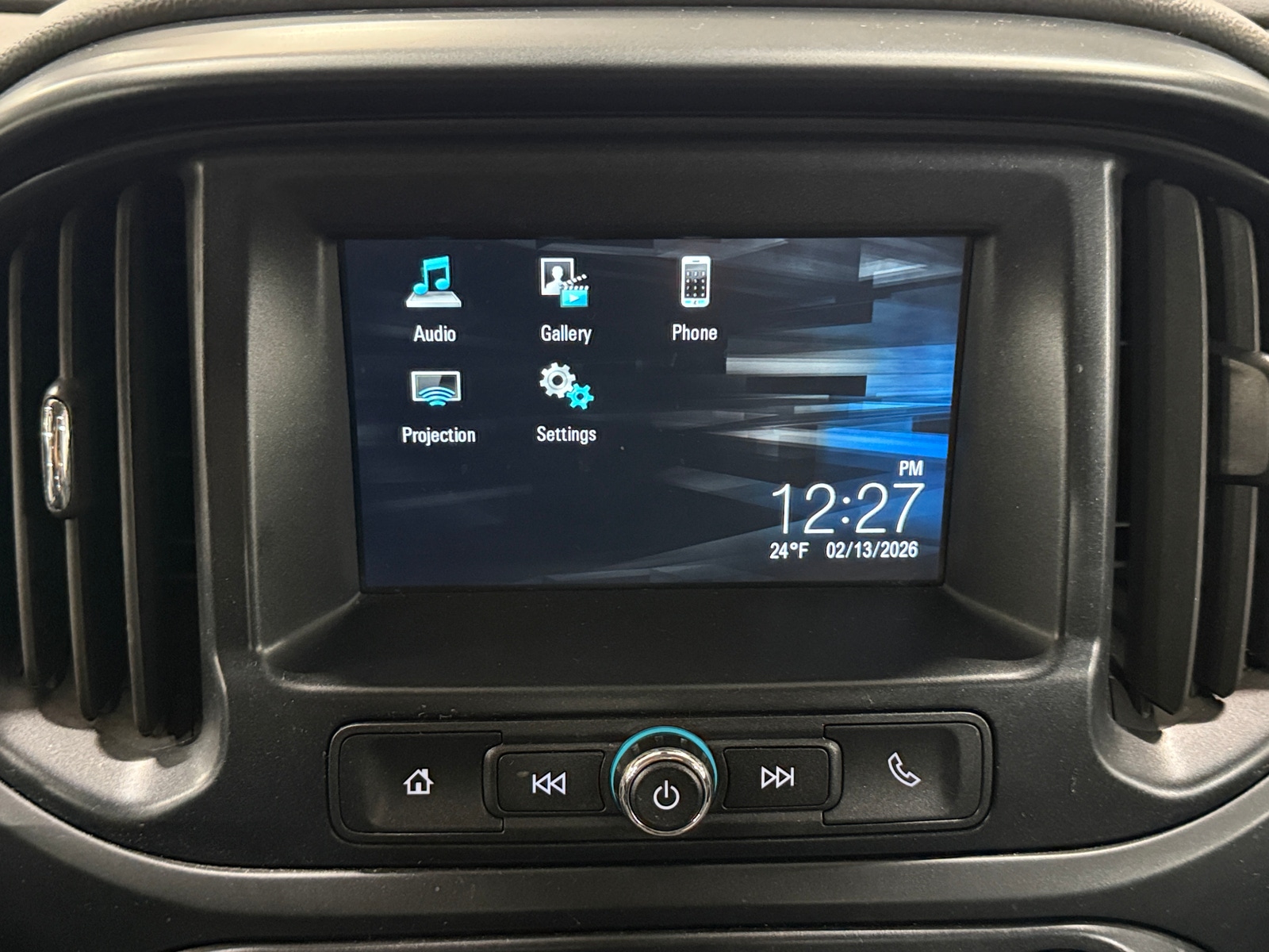 Thumbnail: 2018 GMC Canyon - 4